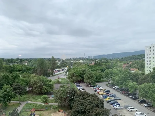 Eladó lakás Budapest III. kerület, Békásmegyer 56 nm