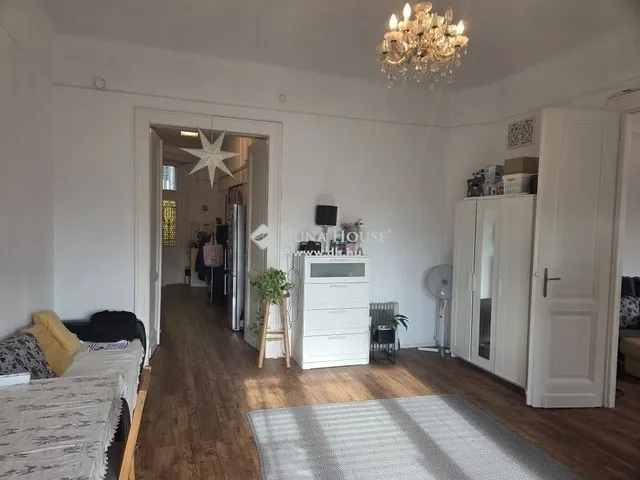 Eladó lakás Budapest XI. kerület 70 nm