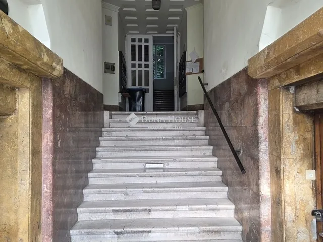 Eladó lakás Budapest XI. kerület 70 nm