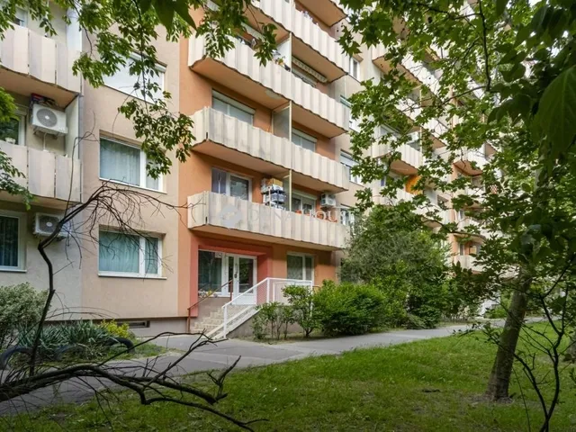 Eladó lakás Budapest XV. kerület, Újpalota 35 nm