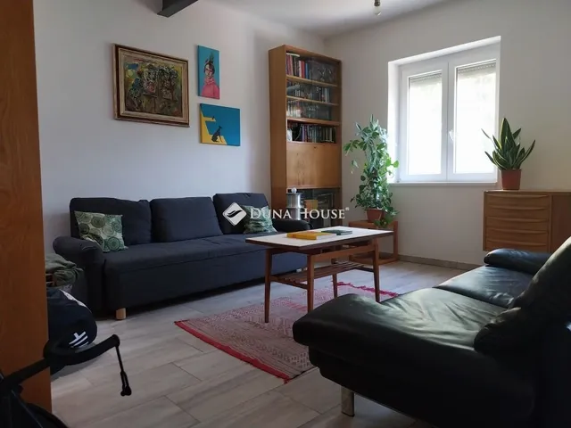 Eladó ház Budapest XI. kerület, Kelenföld 250 nm