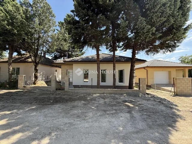 Eladó ház Érd 65 nm