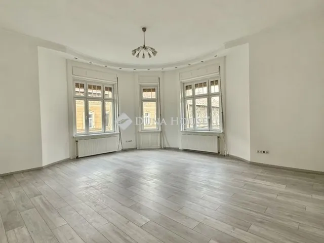 Eladó lakás Budapest VII. kerület, Ligetváros 101 nm