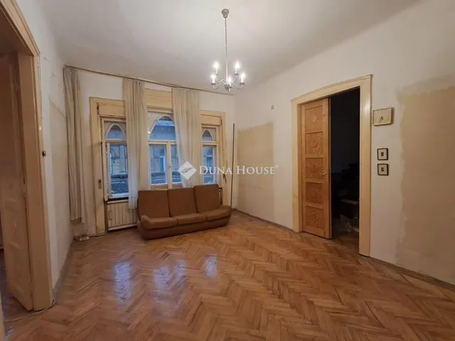 Eladó lakás Budapest VII. kerület 99 nm