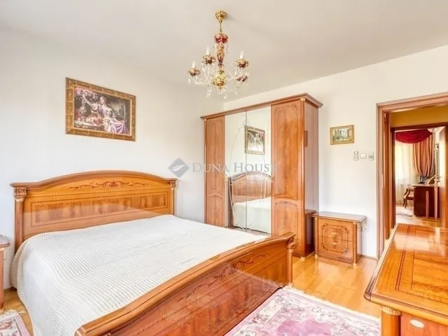 Eladó lakás Budapest XI. kerület, Sasad-Sashegy XI. ker. 100 nm