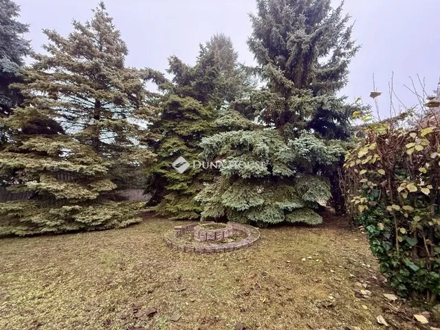 Eladó telek Érd 904 nm