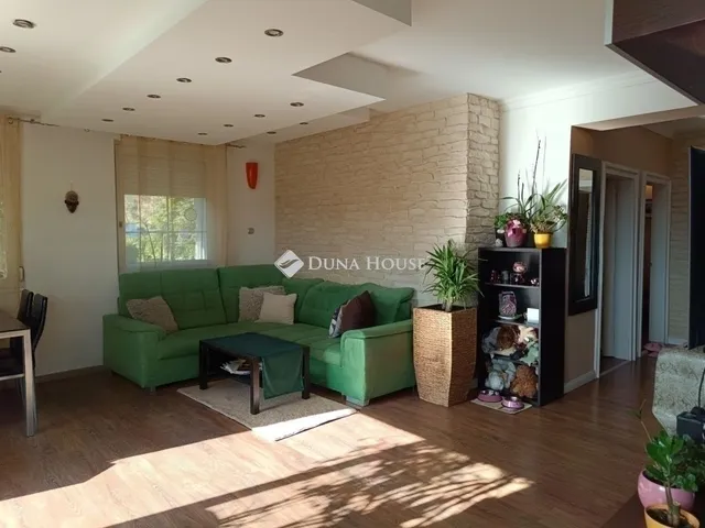 Eladó lakás Budapest II. kerület 74 nm