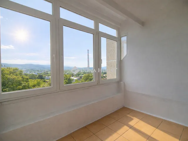 Eladó lakás Budapest III. kerület, Kaszásdűlő 50 nm