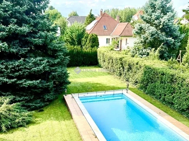 Eladó ház Budapest XVI. kerület, Kisszentmihály 227 nm