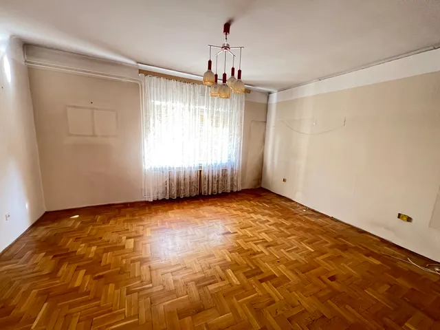 Eladó ház Budapest XI. kerület, Albertfalva 92 nm