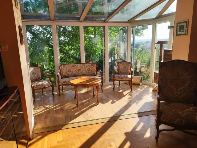 Eladó ház Budaörs 240 nm