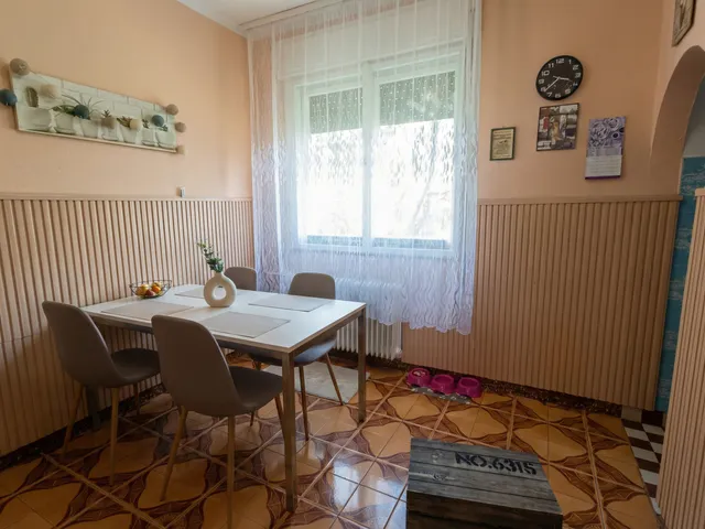 Eladó ház Érd, Dombosváros, Radnai u 115 nm