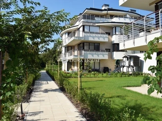 Eladó lakás Budapest III. kerület, Csillaghegy 99 nm