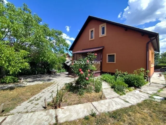 Eladó ház Érd 180 nm