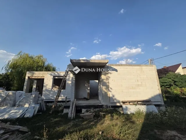 Eladó ház Tárnok 180 nm