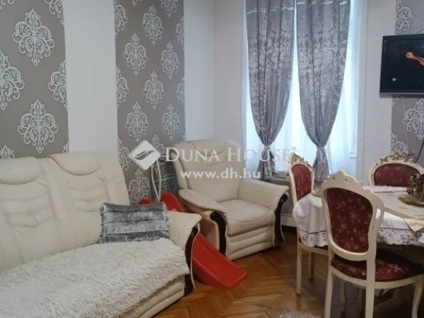 Eladó lakás Budapest VI. kerület 55 nm