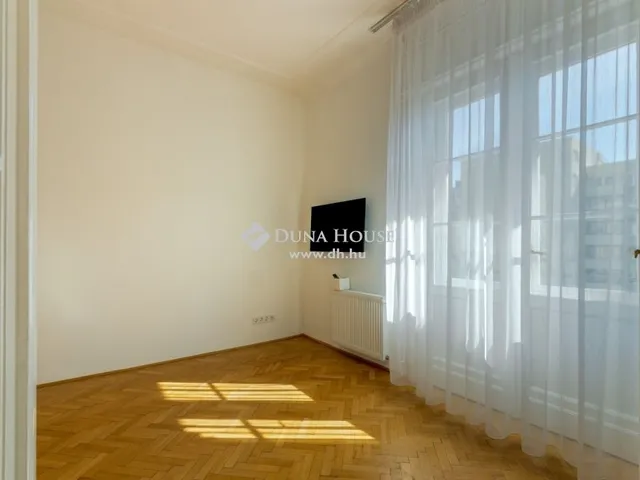 Kiadó lakás Budapest XI. kerület 92 nm