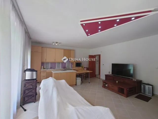 Eladó lakás Budapest III. kerület 55 nm