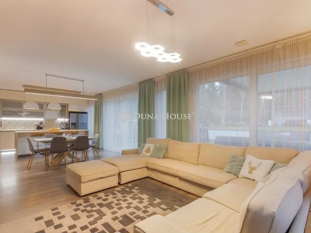 Eladó ház Mogyoród 152 nm