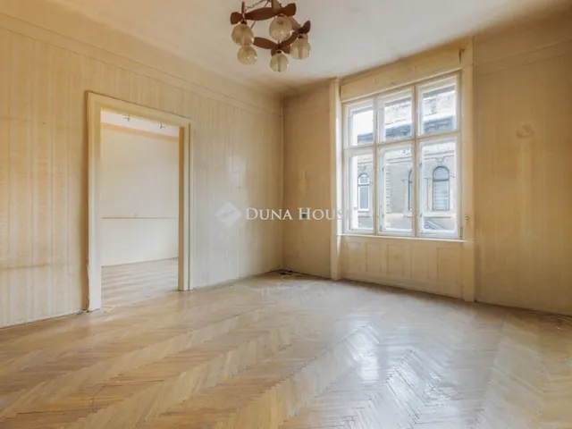 Eladó lakás Budapest VIII. kerület 80 nm