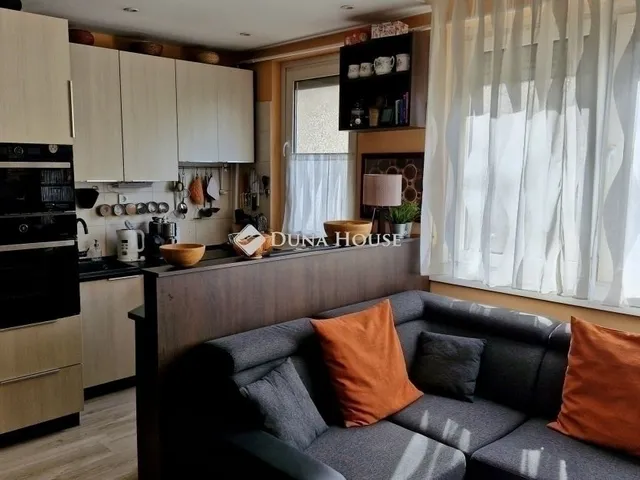 Eladó lakás Budapest III. kerület, Pók utcai lakótelep 73 nm