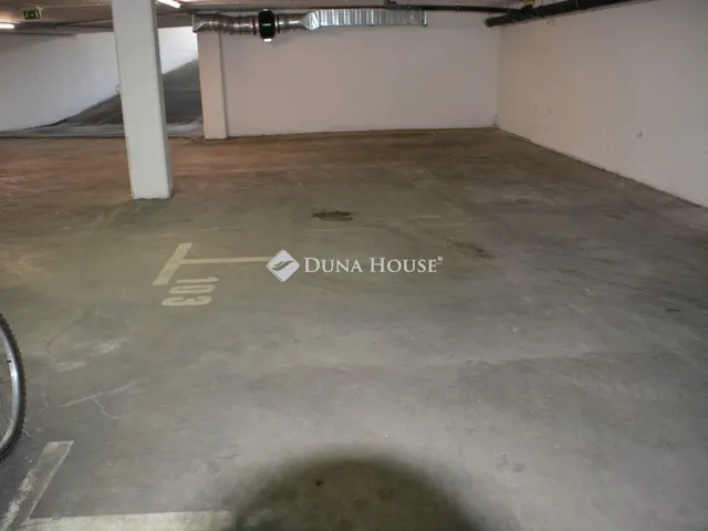 Eladó garázs Budapest XIII. kerület 48 nm
