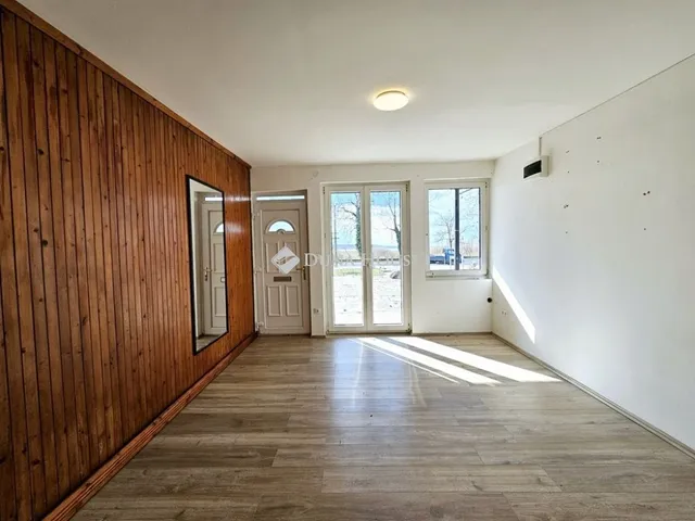 Eladó lakás Szántód 40 nm