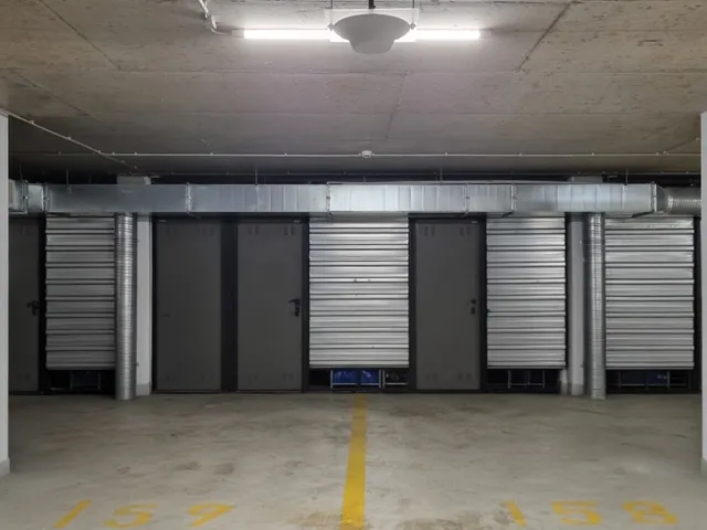 Eladó garázs Budapest XIII. kerület, Angyalföld 12 nm