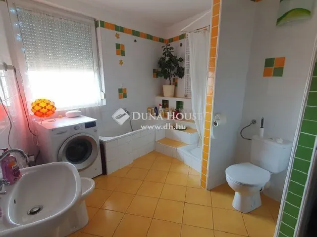 Eladó lakás Budapest IX. kerület, Rehabilitációs terület IX. ker. 120 nm