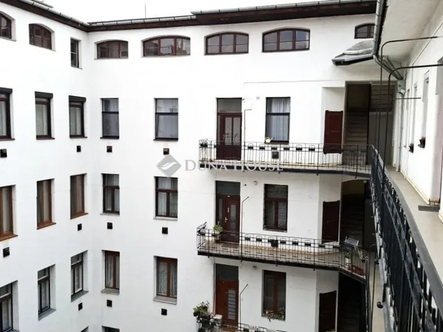 Eladó lakás Budapest XI. kerület 55 nm