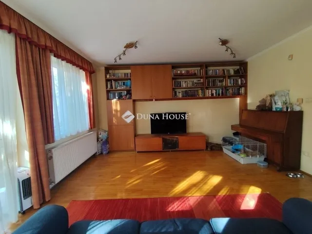 Eladó lakás Budapest XI. kerület 117 nm