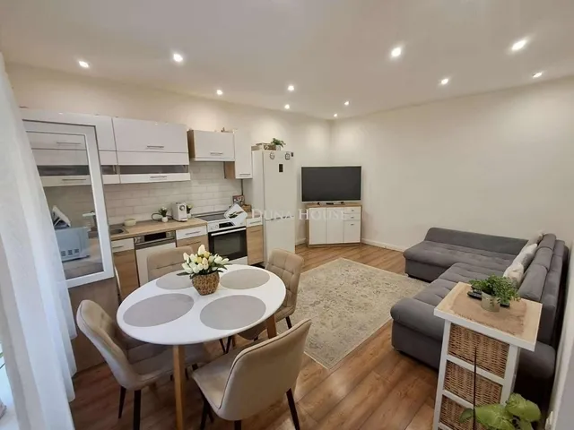 Eladó ház Budapest XV. kerület 40 nm