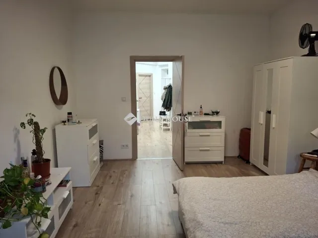 Eladó lakás Budapest IX. kerület 70 nm