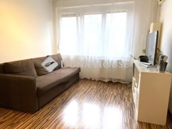 Eladó lakás Budapest III. kerület 39 nm