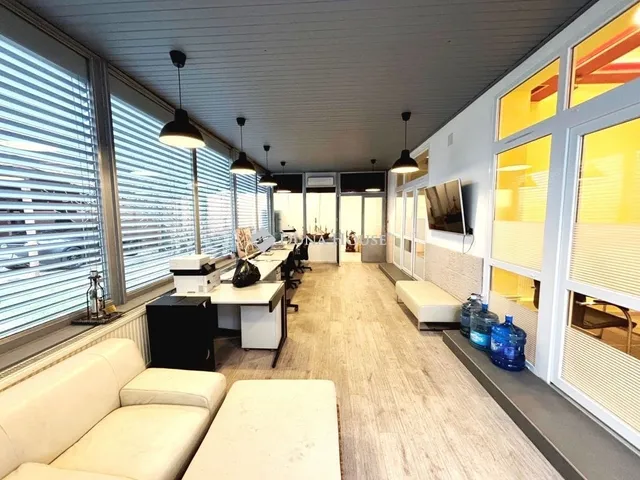 Kiadó kereskedelmi és ipari ingatlan Budapest XVI. kerület 106 nm