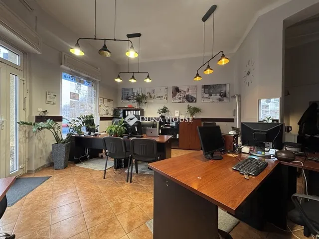 Kiadó kereskedelmi és ipari ingatlan Budapest XI. kerület 43 nm