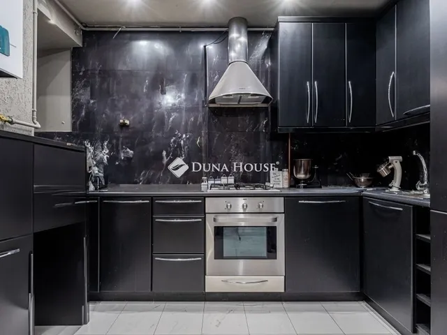 Eladó lakás Budapest I. kerület, Várnegyed 67 nm