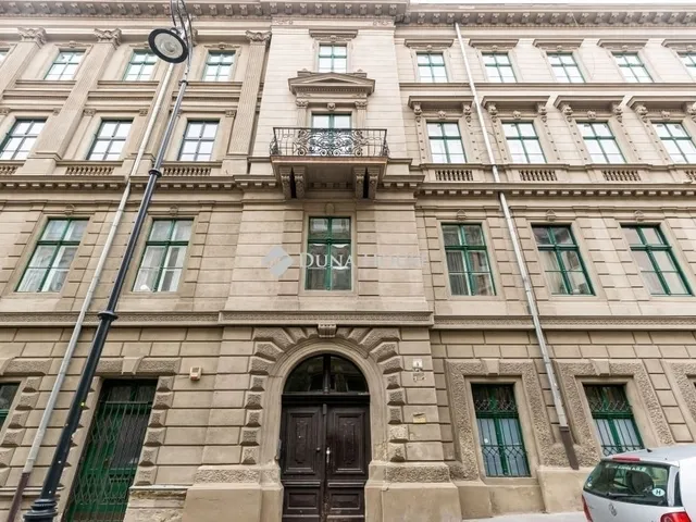 Eladó lakás Budapest I. kerület, Várnegyed 67 nm