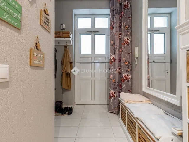 Eladó lakás Budapest I. kerület, Várnegyed 67 nm