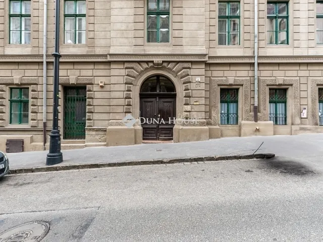 Eladó lakás Budapest I. kerület, Várnegyed 67 nm