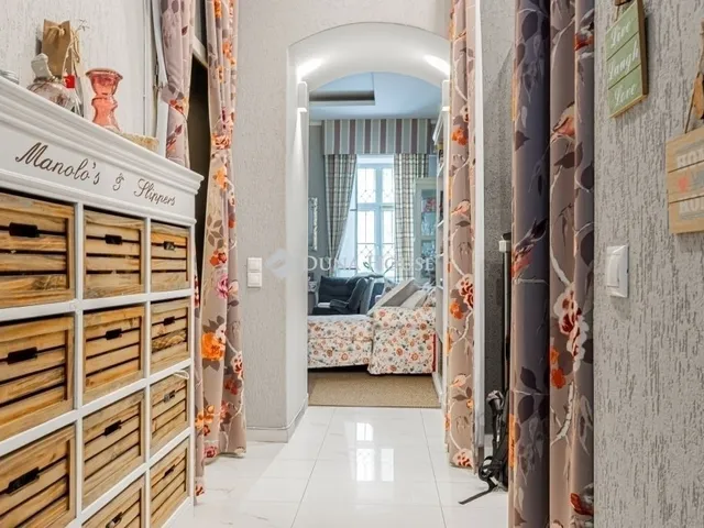 Eladó lakás Budapest I. kerület, Várnegyed 67 nm