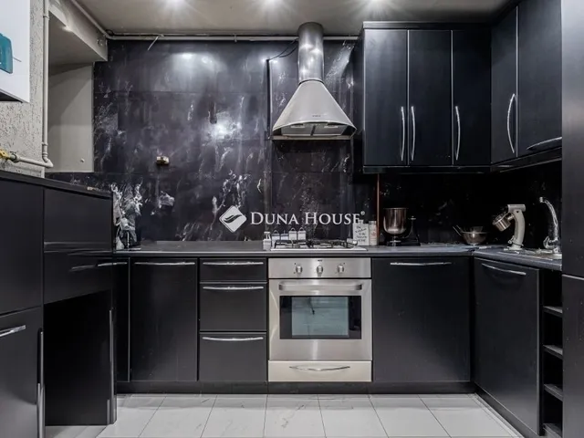 Eladó lakás Budapest I. kerület, Várnegyed 67 nm