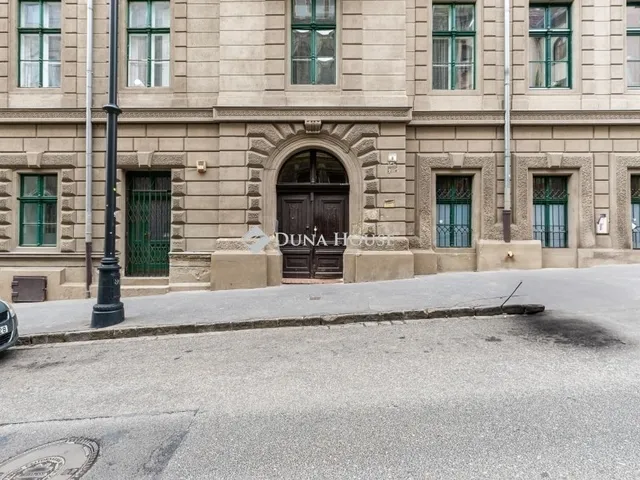 Eladó lakás Budapest I. kerület, Várnegyed 67 nm