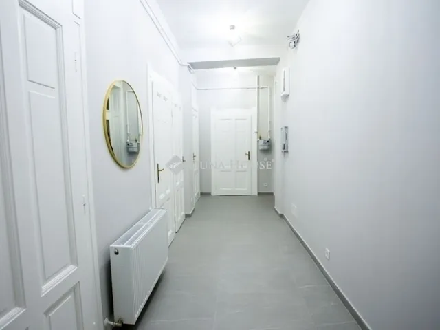 Eladó lakás Budapest IX. kerület 72 nm