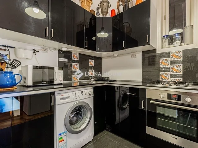 Eladó lakás Budapest VI. kerület 83 nm