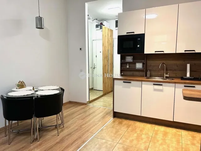 Eladó lakás Budapest I. kerület, Naphegy 31 nm