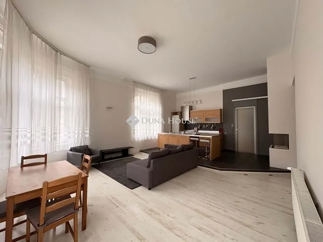 Eladó lakás Budapest XI. kerület 78 nm