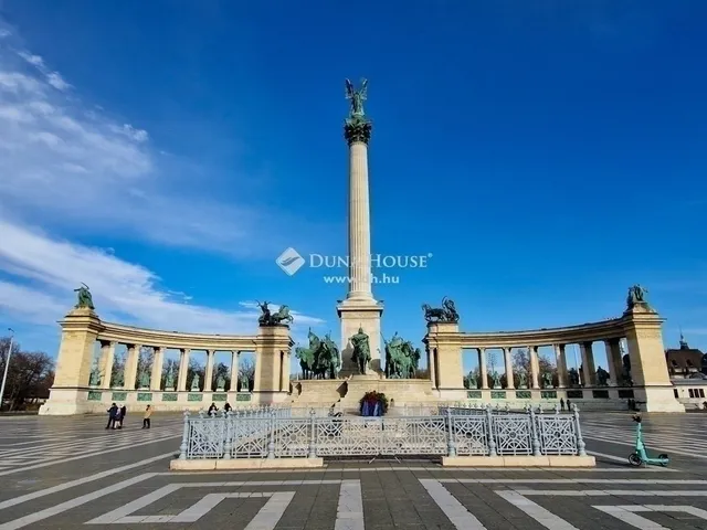 Eladó lakás Budapest VI. kerület 53 nm