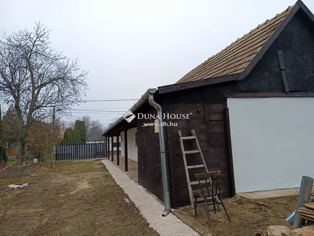 Eladó ház Tápióság 53 nm