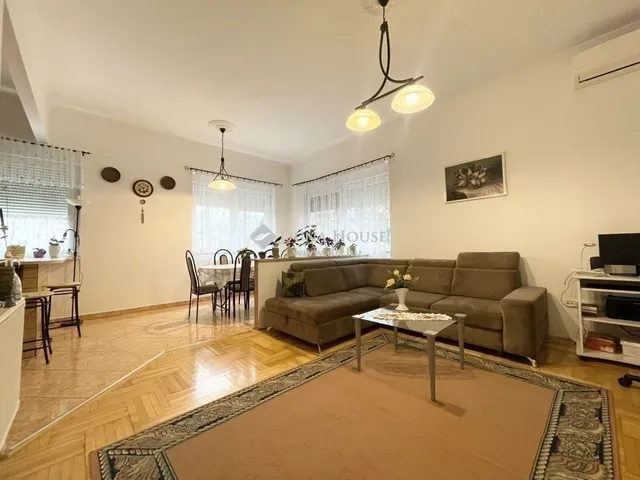 Eladó ház Budapest XVIII. kerület 390 nm